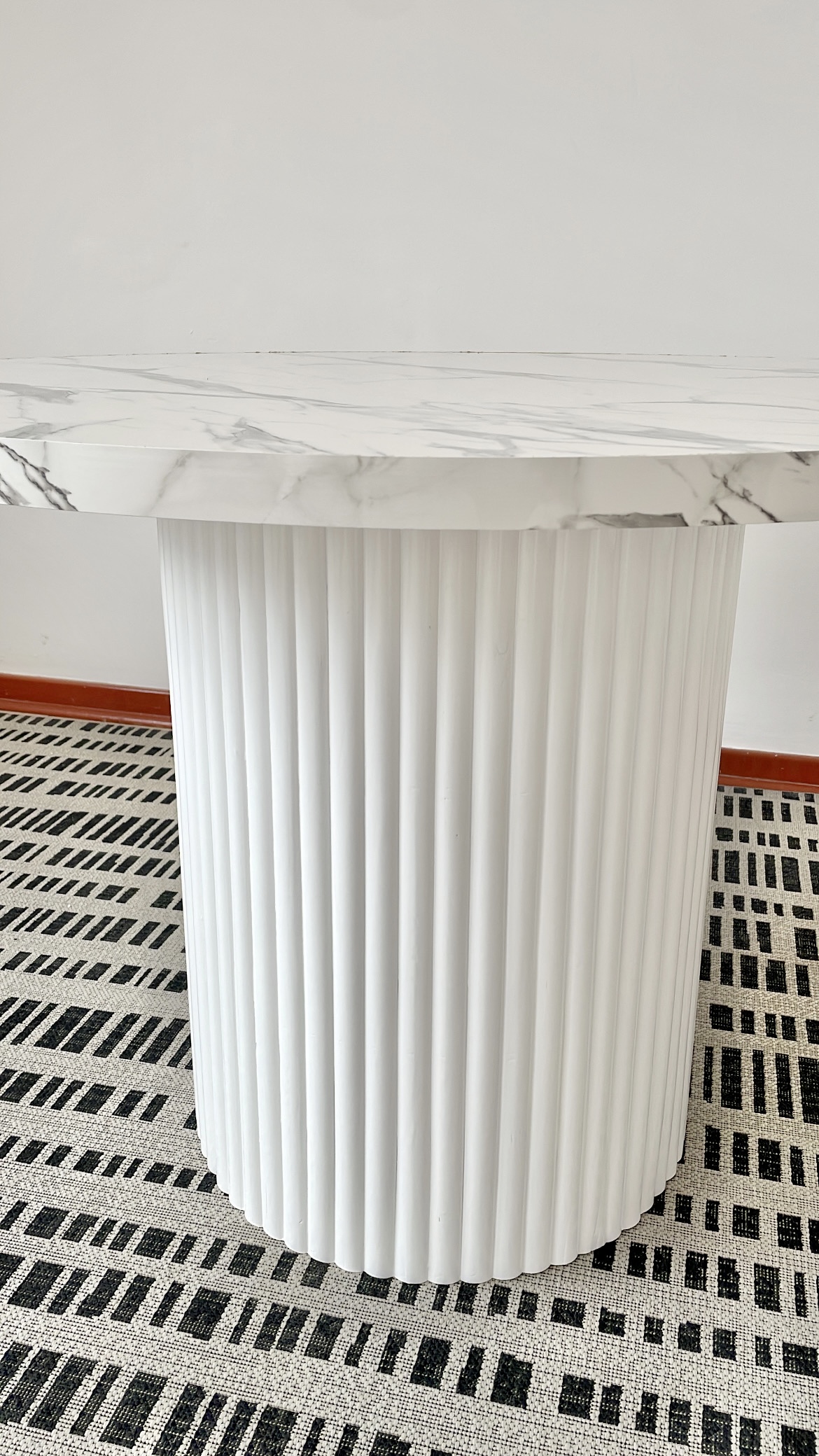 Gina Dining Table - Image 2