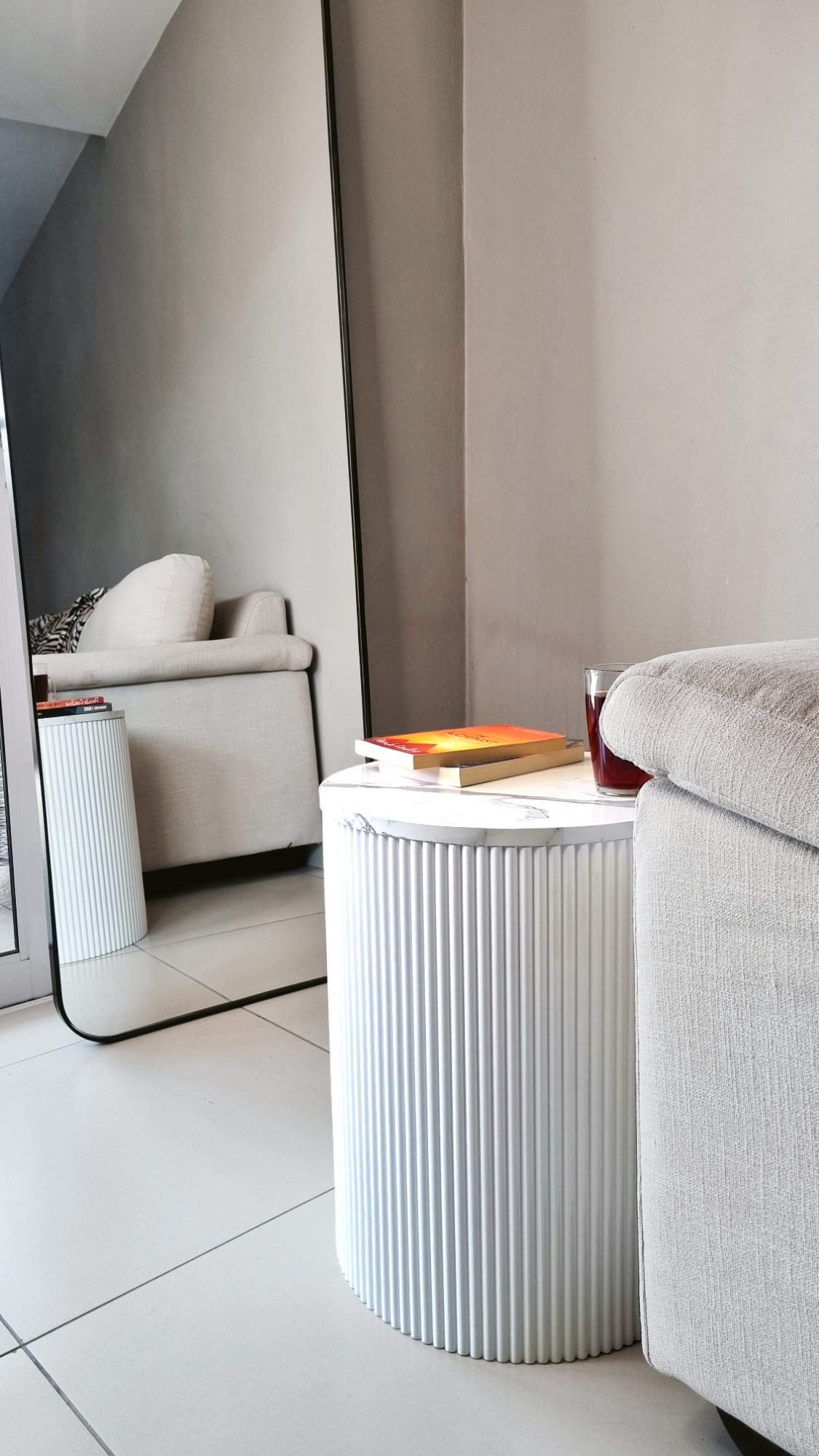 Fluted marble storage side table