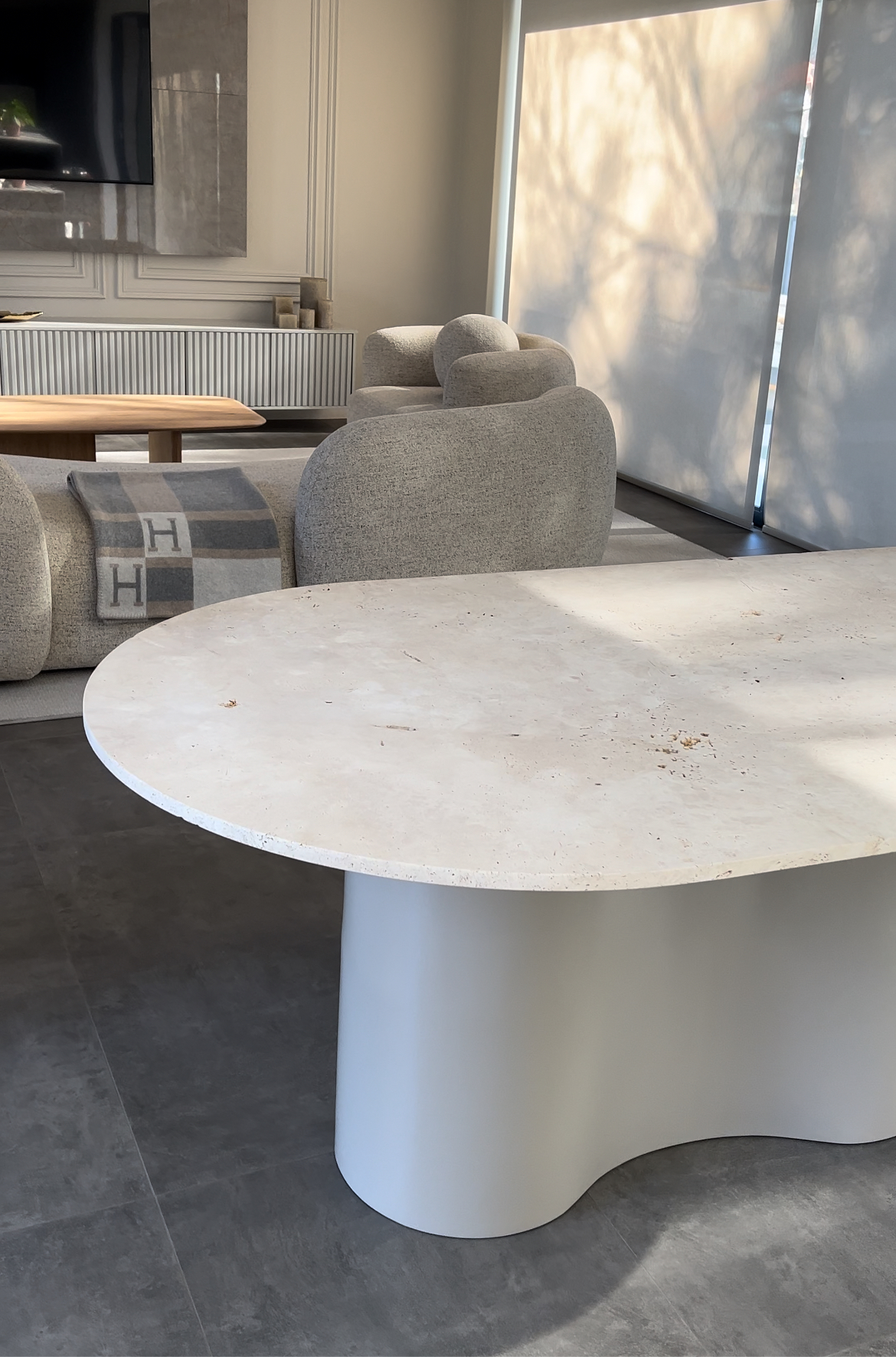 Thuli Dining Table - Image 3