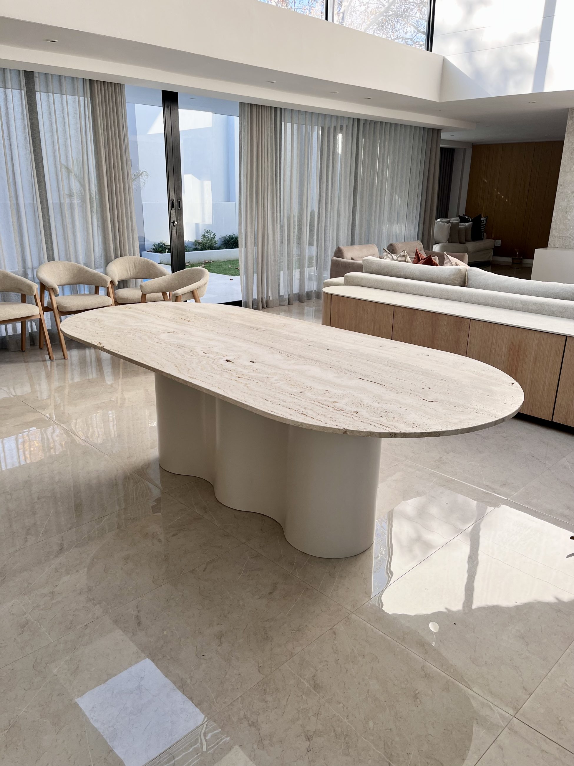 Thuli Dining Table