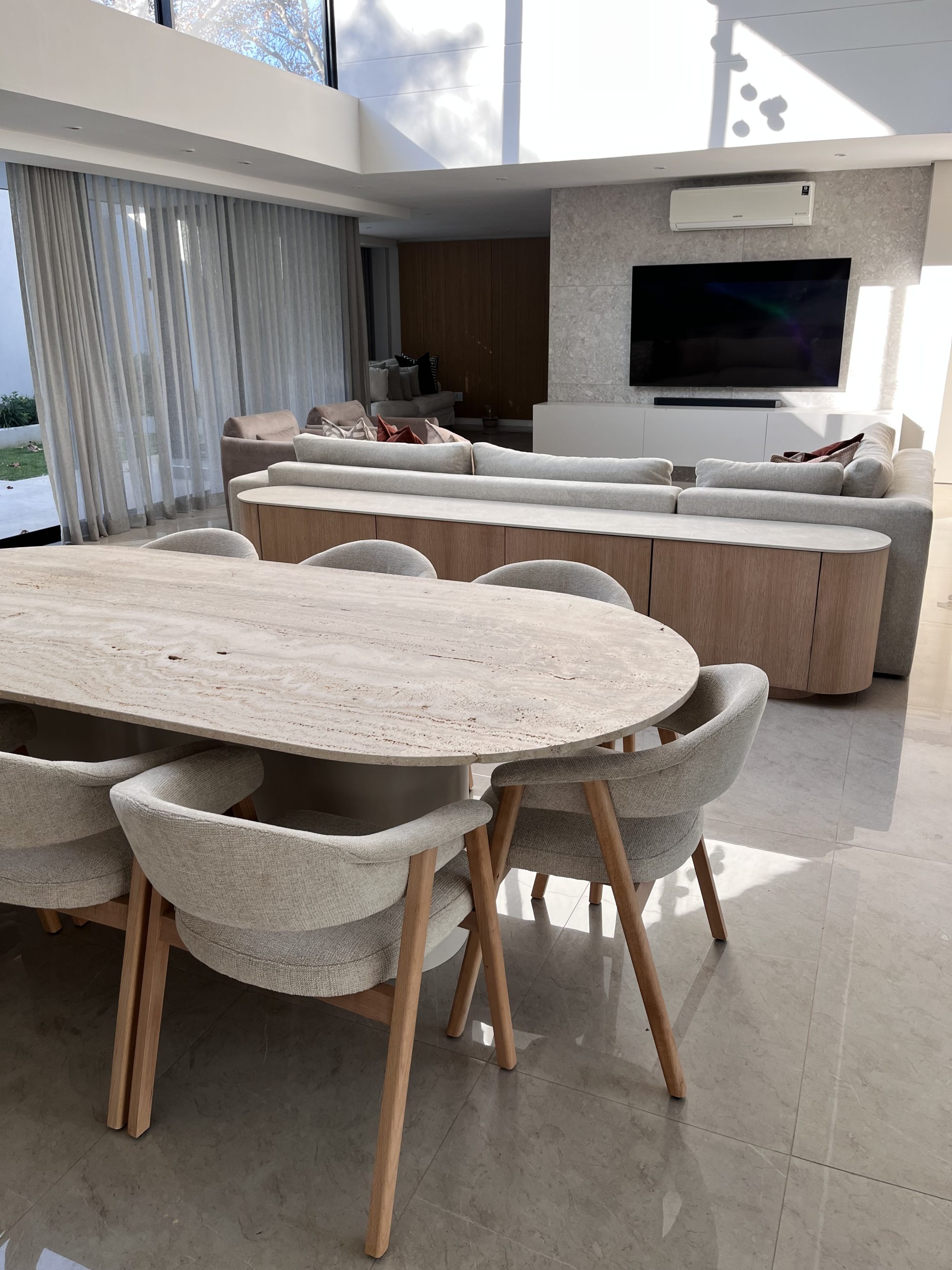 Thuli Dining Table - Image 9