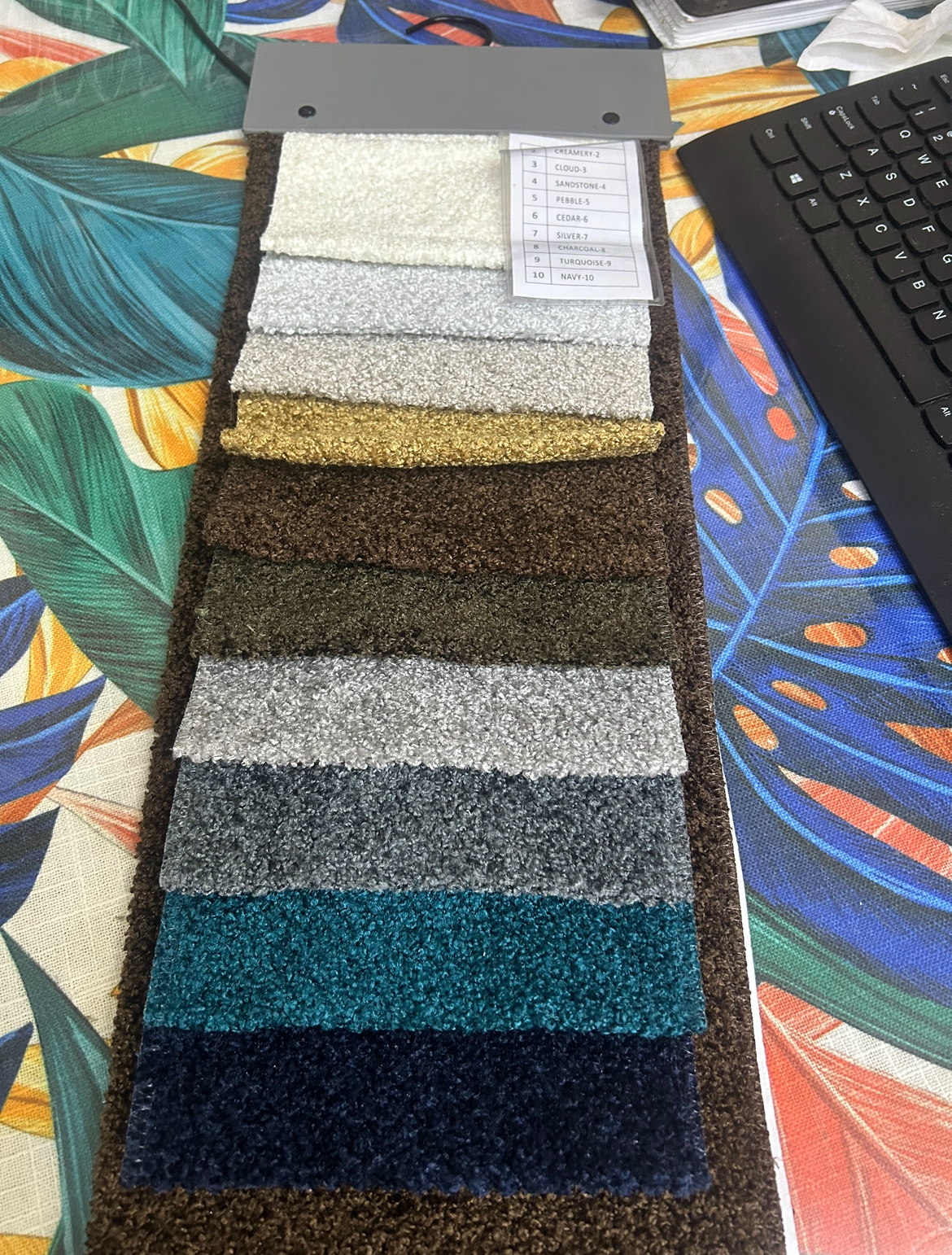 Meena Day Bed - Image 8