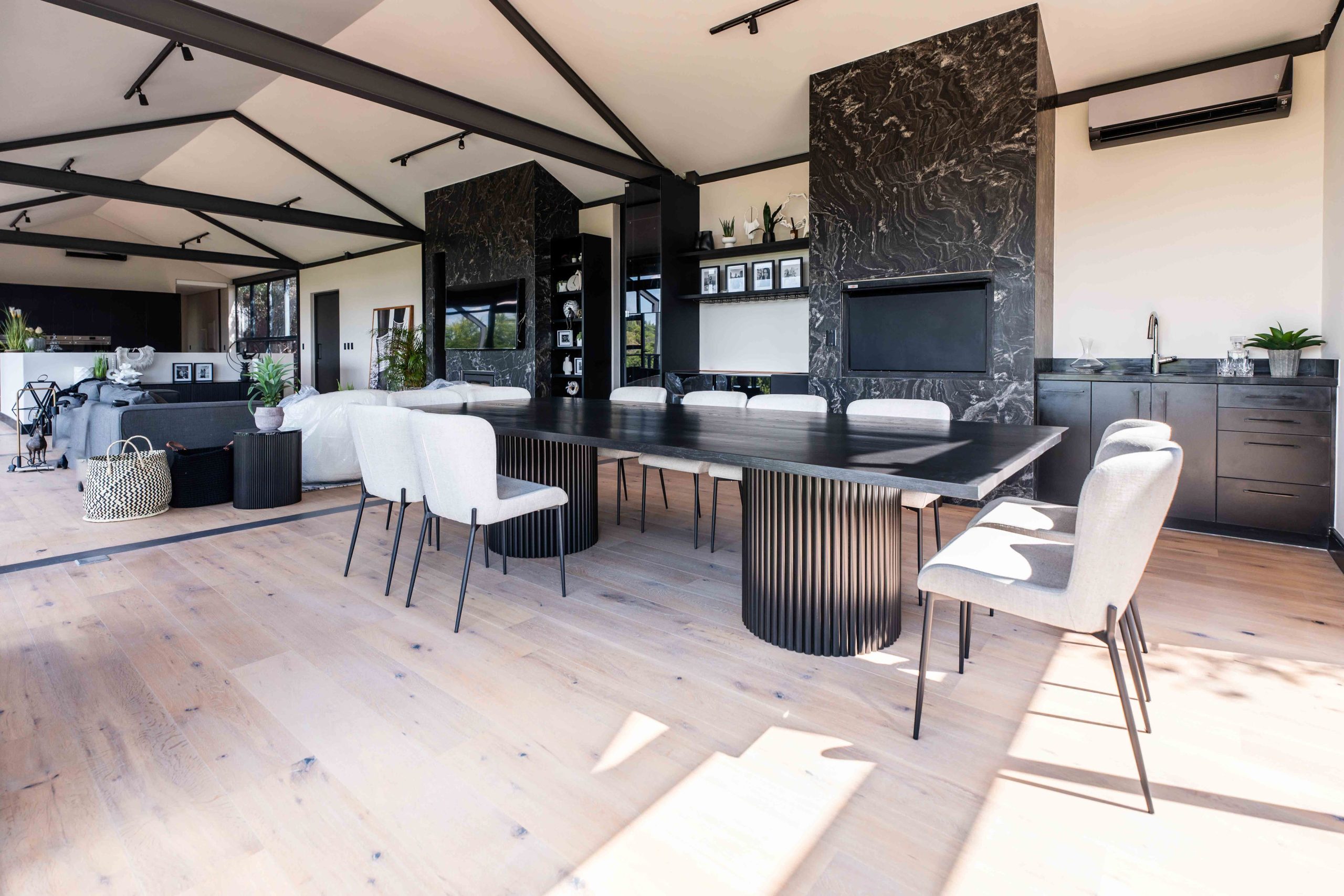 Lona Dining Table 12 Seater