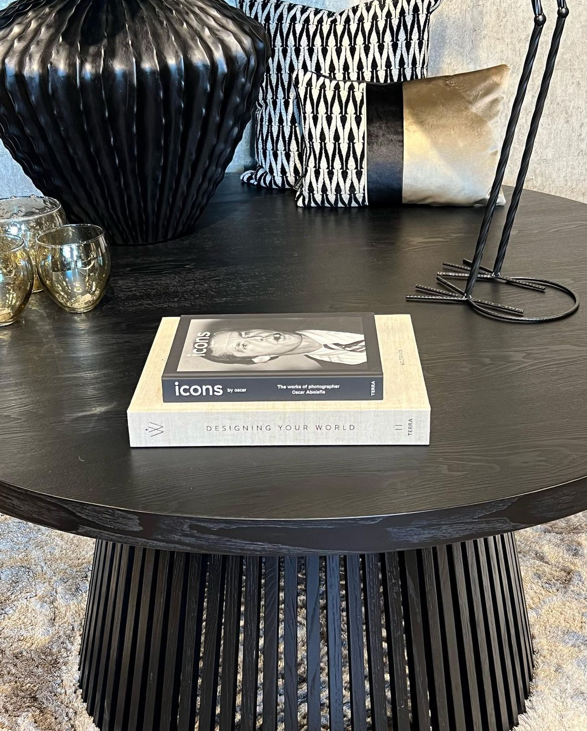 Chela Dining Table - Image 2