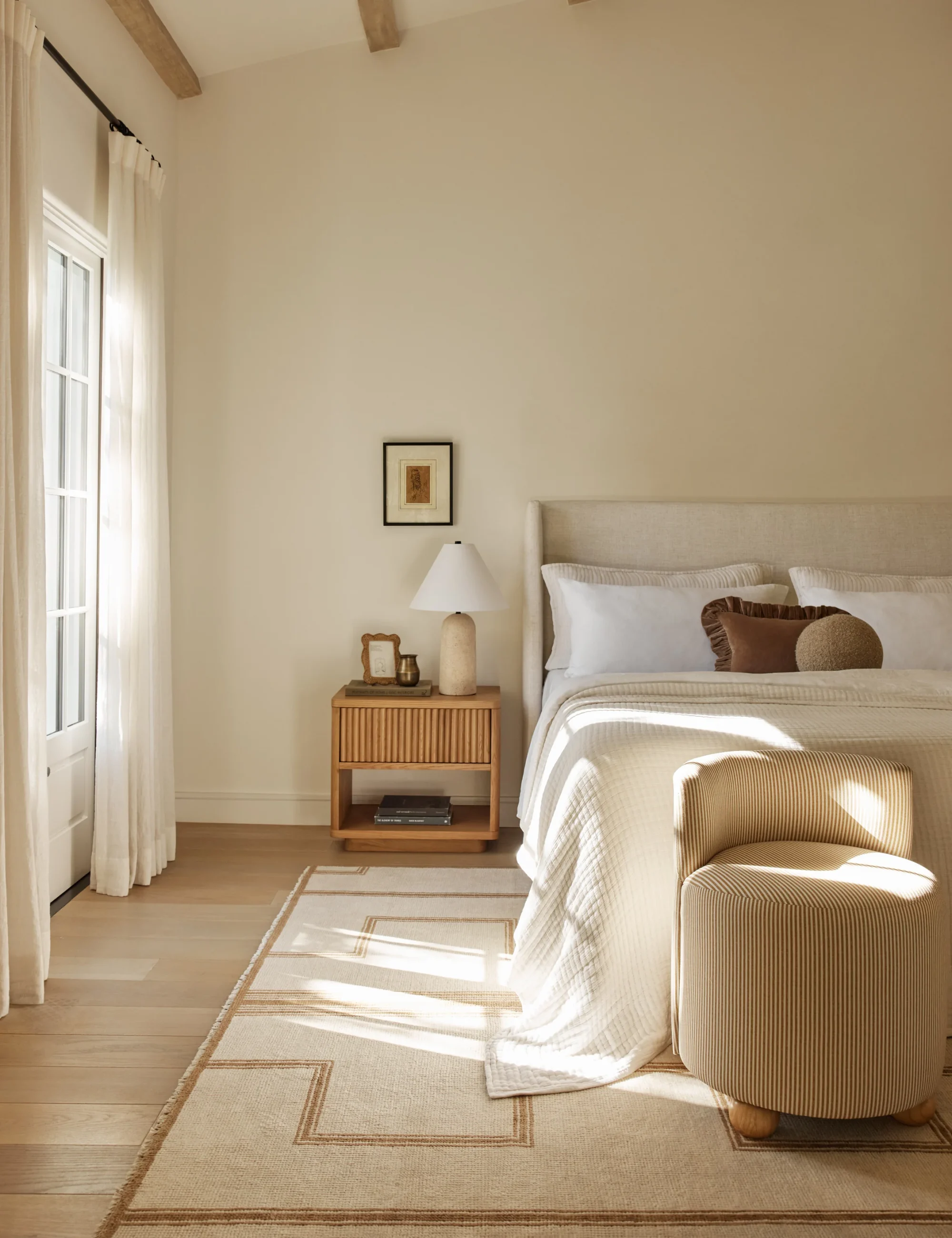 Lihle Night Stand - Image 3