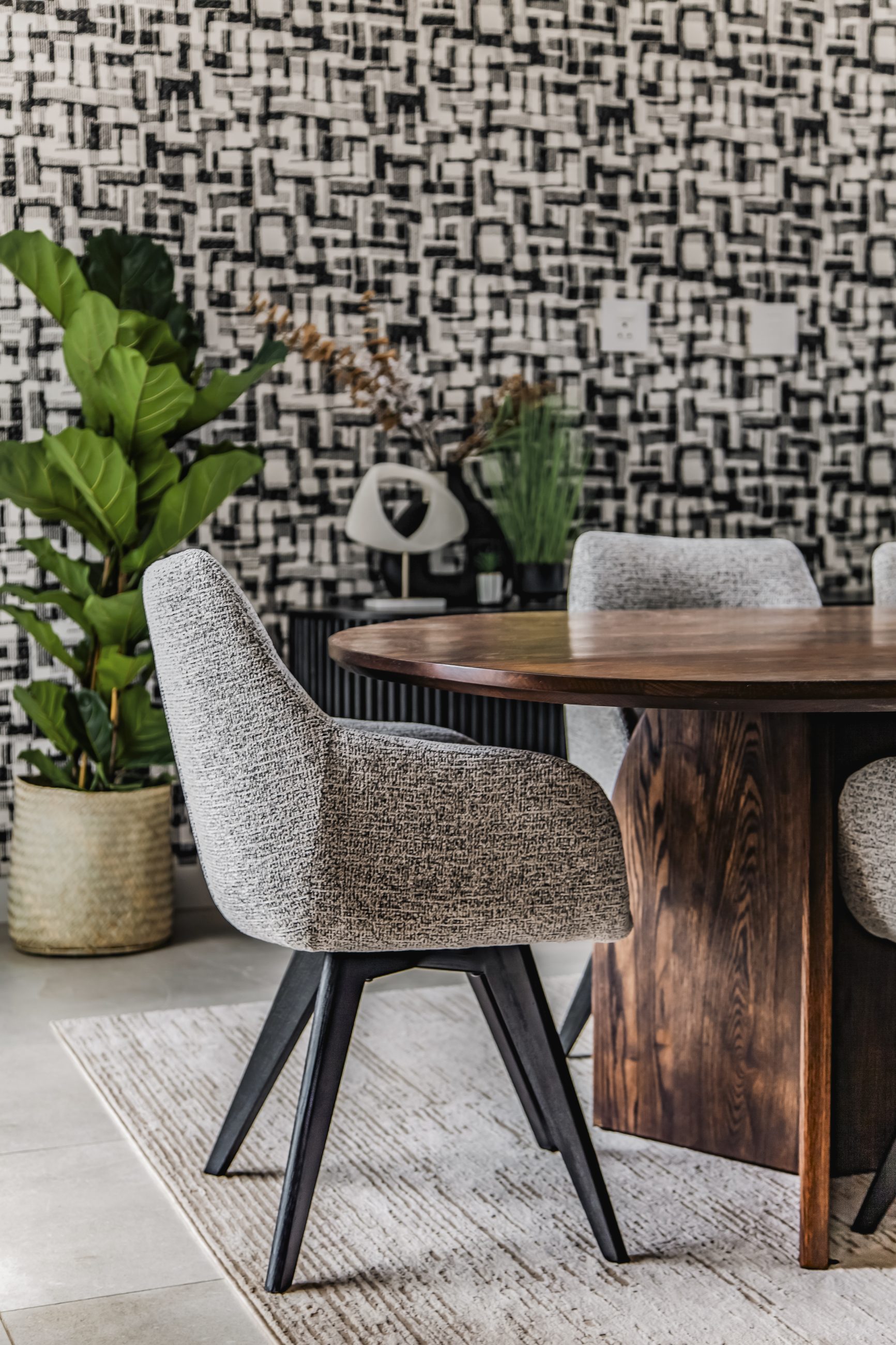 Biyela Dining Table