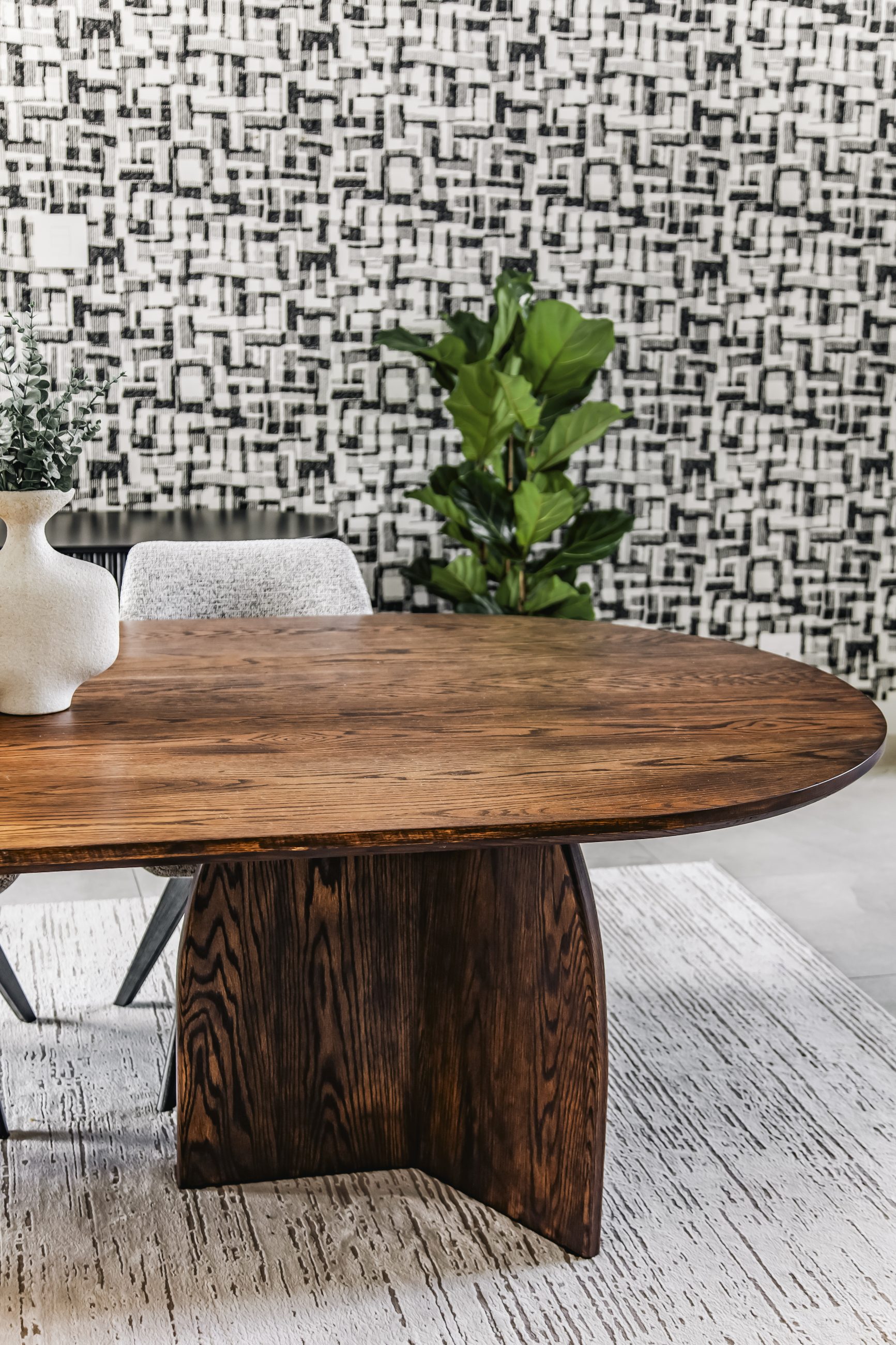 Biyela Dining Table - Image 6